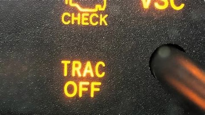 Que Significa Low Trac En Un Carro